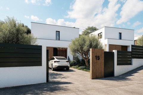 Сasa de 4 dormitorios en venta en Corbera de Llobregat, Barcelona, Cataluña, Spain № 6847 - foto 15