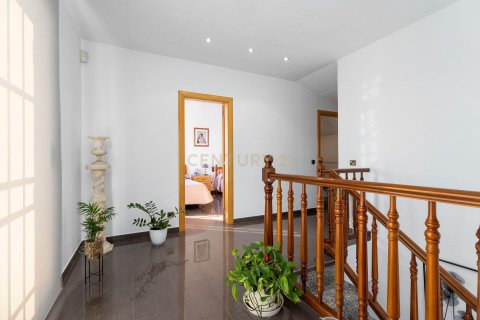 Сasa de 5 dormitorios en venta en Llica De Vall, Barcelona, Cataluña, Spain № 6849 - foto 12