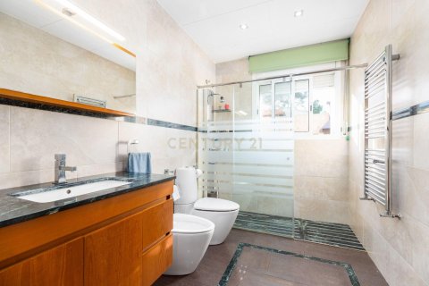 Сasa de 5 dormitorios en venta en Llica De Vall, Barcelona, Cataluña, Spain № 6849 - foto 17