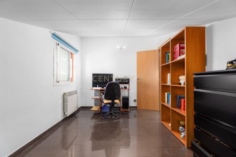 Сasa de 5 dormitorios en venta en Llica De Vall, Barcelona, Cataluña, Spain № 6849 - foto 21