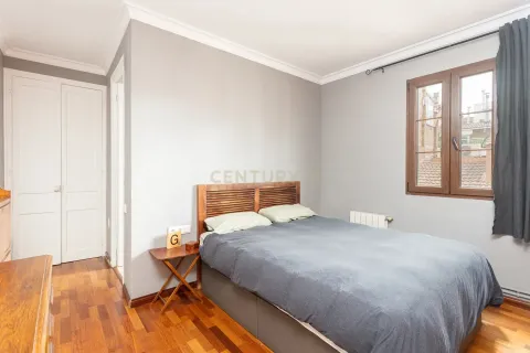 Apartamento de 3 dormitorios en venta en Barcelona, Cataluña, Spain № 6845 - foto 14