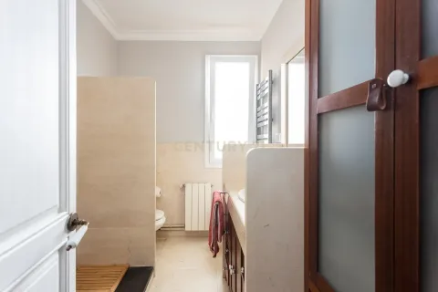 Apartamento de 3 dormitorios en venta en Barcelona, Cataluña, Spain № 6845 - foto 21