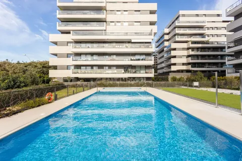 Apartamento de 2 dormitorios en venta en Esplugues de Llobregat, Barcelona, Cataluña, Spain № 6846