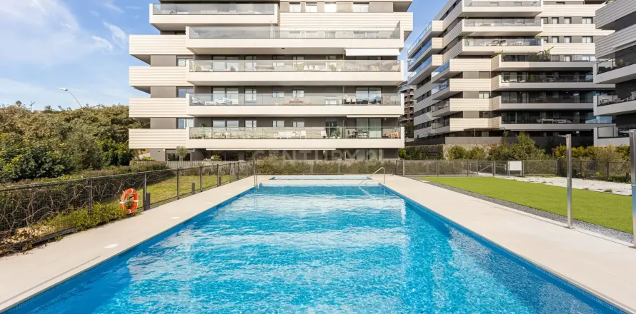 Apartamento de 2 dormitorios en venta en Esplugues de Llobregat, Barcelona, Cataluña, Spain № 6846