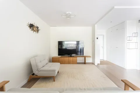 Apartamento de 2 dormitorios en venta en Esplugues de Llobregat, Barcelona, Cataluña, Spain № 6846 - foto 5