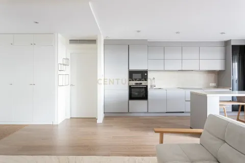 Apartamento de 2 dormitorios en venta en Esplugues de Llobregat, Barcelona, Cataluña, Spain № 6846 - foto 16