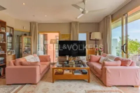 Дом с 4 спальнями в Сан-Кугат-дель-Вальесе, Барселона, Каталония, Испания № 2565