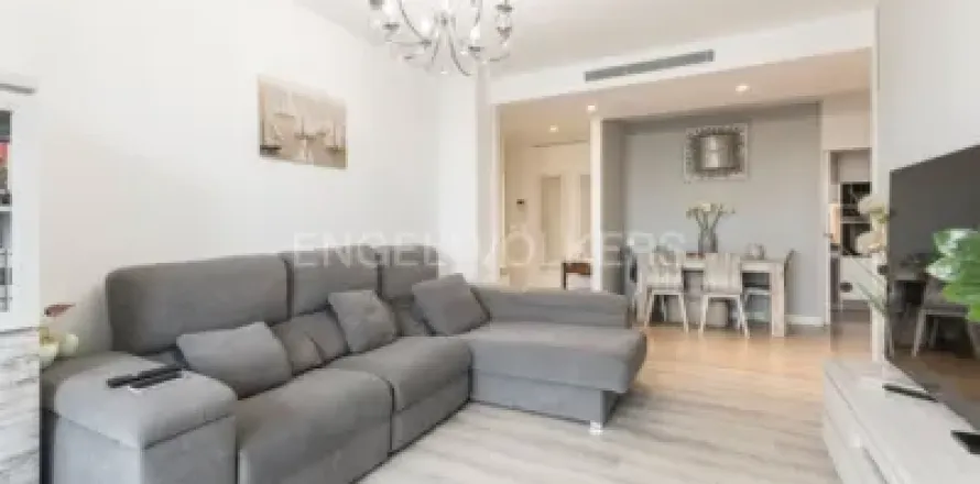 Квартира с 3 спальнями в Сан-Марти, Барселона, Каталония, Испания № 2566