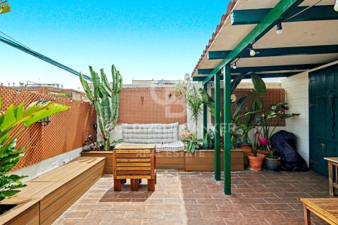 Купить квартиру в Барселона, Испания с 1 спальня, 67м², № 7758 - фото 10