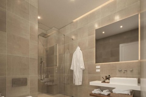 Apartamento de 4 dormitorios en venta en Barcelona, Cataluña, Spain № 1167 - foto 6