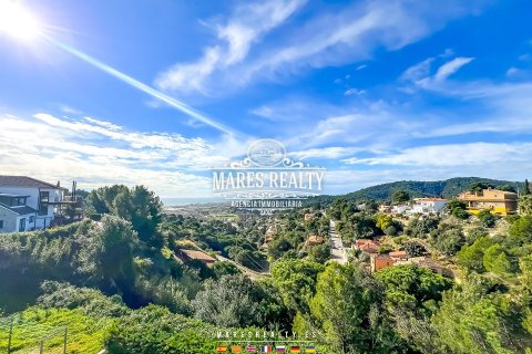 Villa de 4 dormitorios en venta en Santa Susanna, Barcelona, Cataluña, Spain № 1031 - foto 17