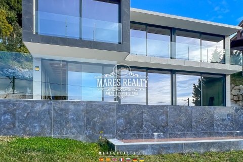 Villa de 4 dormitorios en venta en Santa Susanna, Barcelona, Cataluña, Spain № 1031 - foto 5