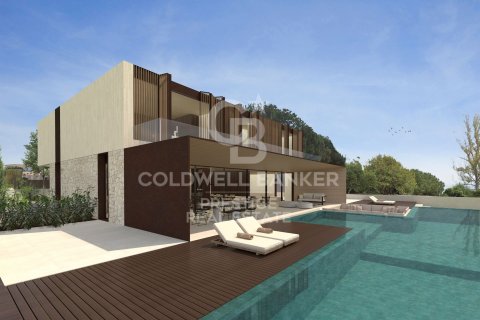 6 bedrooms house for sale in El Masnou, Barcelona, Catalonia, Spain № 5923 - photo 5