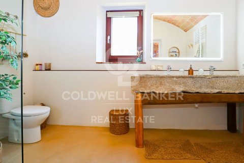 12 bedrooms house for sale in Girona, Catalonia, Spain № 5918 - photo 17