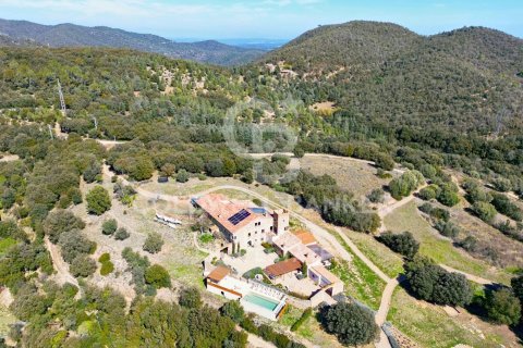 12 bedrooms house for sale in Girona, Catalonia, Spain № 5918 - photo 2