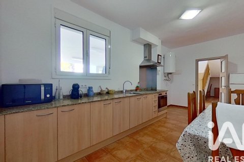 4 bedrooms house for sale in Roda de Berà, Tarragona, Catalonia, Spain № 4688 - photo 21