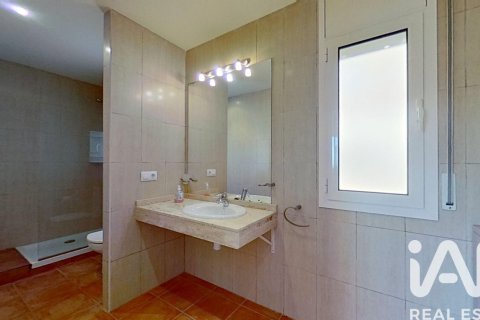 4 bedrooms house for sale in Roda de Berà, Tarragona, Catalonia, Spain № 4688 - photo 16