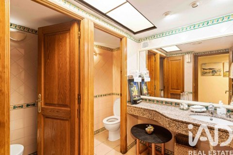 Купить коммерческую недвижимость в Сан-Поль-де-Мар, Испания 317м², № 4693 - фото 26