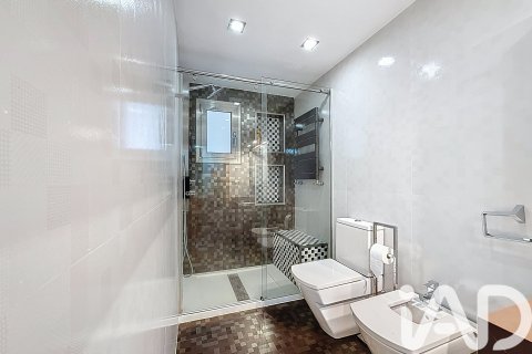 4 bedrooms apartment for sale in Barcelona, Catalonia, Spain № 4687 - photo 21