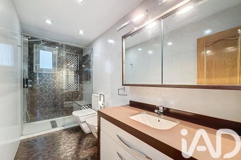 4 bedrooms apartment for sale in Barcelona, Catalonia, Spain № 4687 - photo 20