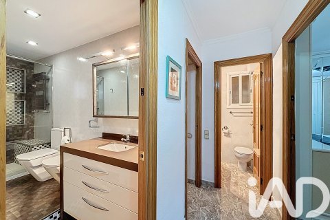 4 bedrooms apartment for sale in Barcelona, Catalonia, Spain № 4687 - photo 19