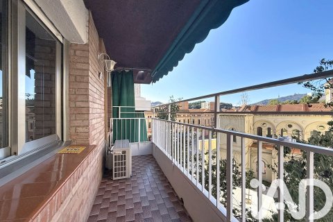 4 bedrooms apartment for sale in Barcelona, Catalonia, Spain № 4687 - photo 4