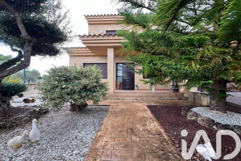 5 bedrooms house for sale in Roquetes, Tarragona, Catalonia, Spain № 4692