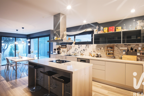 4 bedrooms house for sale in Sant Pol de Mar, Barcelona, Catalonia, Spain № 4689 - photo 21