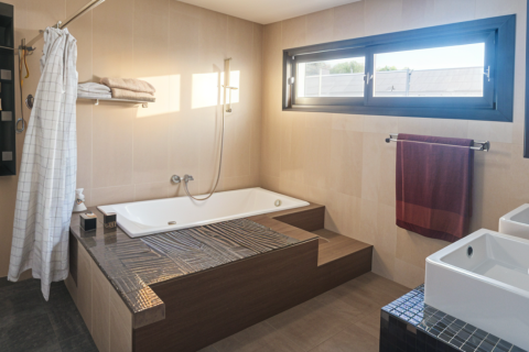 4 bedrooms house for sale in Sant Pol de Mar, Barcelona, Catalonia, Spain № 4689 - photo 8