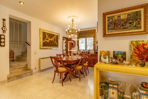 5 chambres villa à vendre à Castelldefels, Barcelona, Catalonia, Spain № 4098 - photo 8