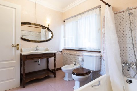 Villa de 6 dormitorios en venta en Sitges, Barcelona, Cataluña, Spain № 4096 - foto 16