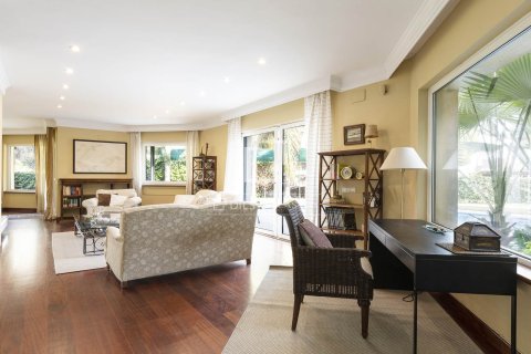 Villa de 6 dormitorios en venta en Sitges, Barcelona, Cataluña, Spain № 4096 - foto 8