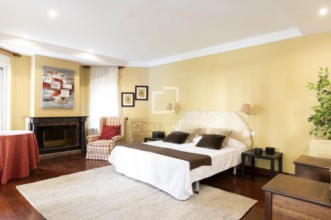 Villa de 6 dormitorios en venta en Sitges, Barcelona, Cataluña, Spain № 4096 - foto 11