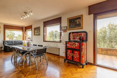 7 chambres villa à vendre à Valldoreix, Barcelona, Catalonia, Spain № 4099 - photo 5