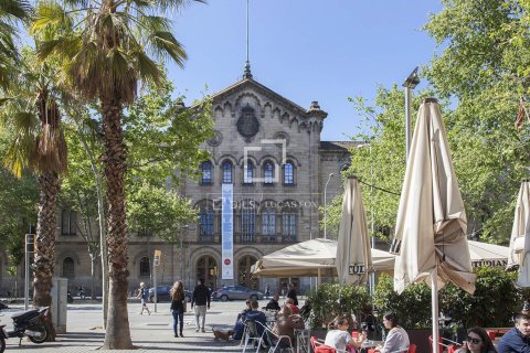 4 chambres apartment à vendre à Barcelona, Catalonia, Spain № 4102 - photo 6