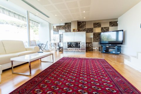 4 bedrooms house for sale in Lloret de Mar, Girona, Catalonia, Spain № 6741 - photo 25