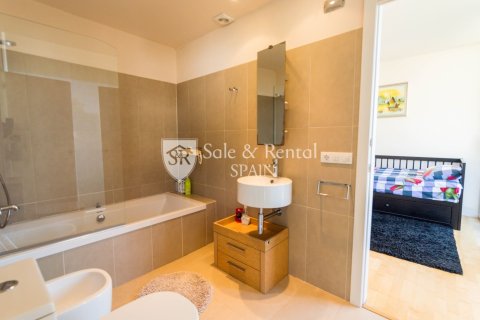 4 bedrooms house for sale in Lloret de Mar, Girona, Catalonia, Spain № 6741 - photo 14