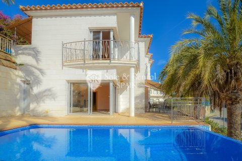 3 bedrooms house for sale in Lloret de Mar, Girona, Catalonia, Spain № 6744 - photo 20