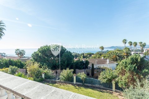 7 bedrooms house for sale in Lloret de Mar, Girona, Catalonia, Spain № 6740