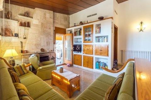 4 bedrooms house for sale in Santa Susanna, Barcelona, Catalonia, Spain № 6746 - photo 7