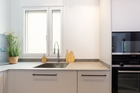 Купить квартиру в Барселона, Испания с 3 спальни, 82м², № 1273 - фото 8