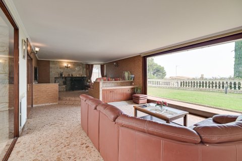 Купить виллу в Барселона, Испания с 6 спален, 654м², № 1276 - фото 13