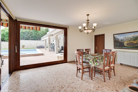 Купить виллу в Барселона, Испания с 6 спален, 654м², № 1276 - фото 12