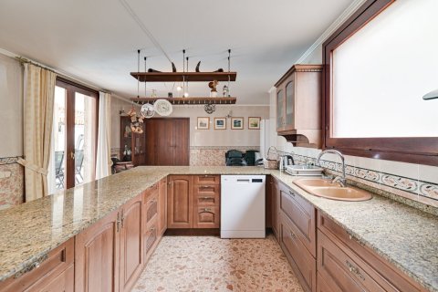 Купить виллу в Барселона, Испания с 6 спален, 654м², № 1276 - фото 15