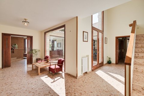 Купить виллу в Барселона, Испания с 6 спален, 654м², № 1276 - фото 5