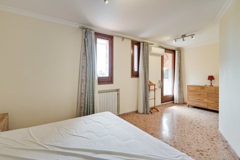 Купить виллу в Барселона, Испания с 6 спален, 654м², № 1276 - фото 29