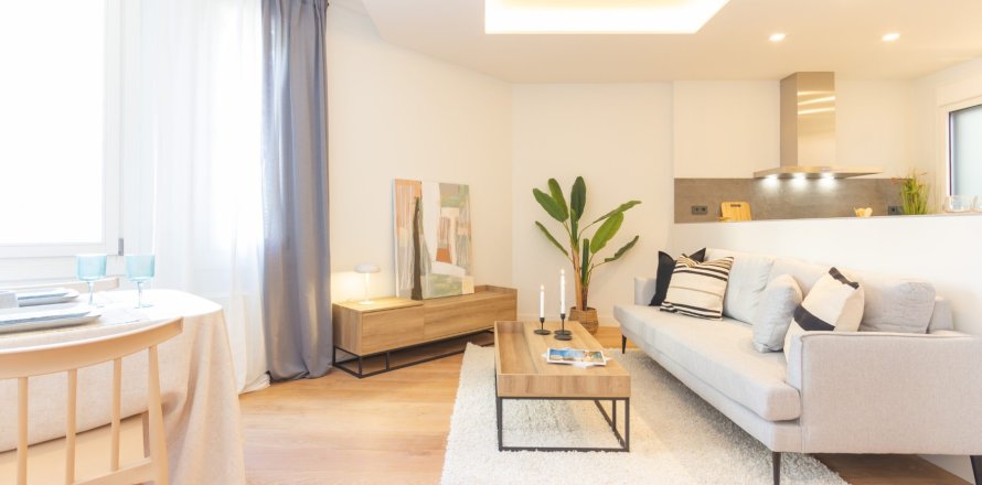 Квартира с 3 спальнями в Барселоне, Каталония, Испания № 1272