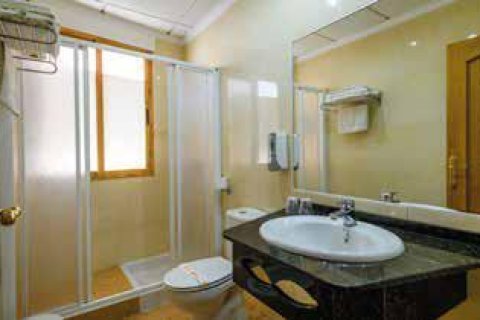 Купить коммерческую недвижимость в Барселона, Испания с 17 спален, 1286м², № 1274 - фото 10