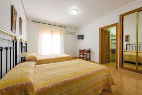 Купить коммерческую недвижимость в Барселона, Испания с 17 спален, 1286м², № 1274 - фото 9