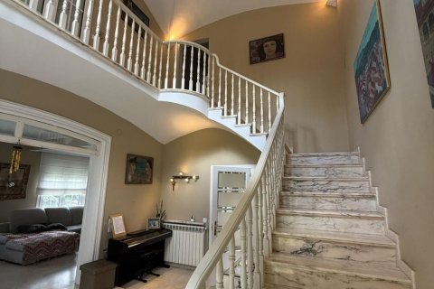 Купить виллу в Барселона, Испания с 6 спален, 417м², № 1275 - фото 7